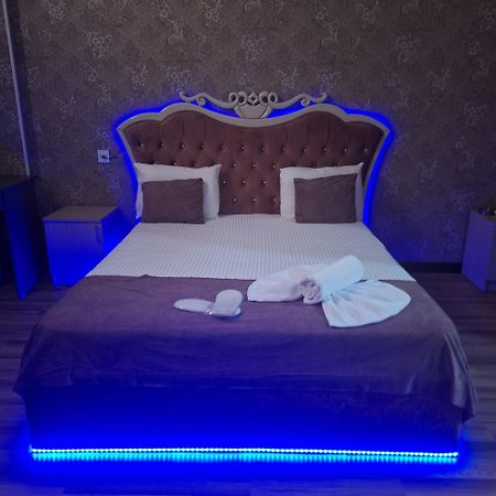 Nord West Hotel Баку Екстериор снимка