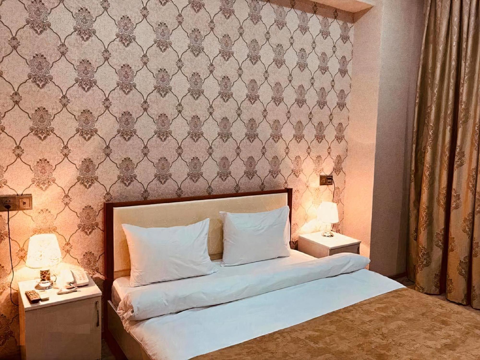 Nord West Hotel Баку Екстериор снимка