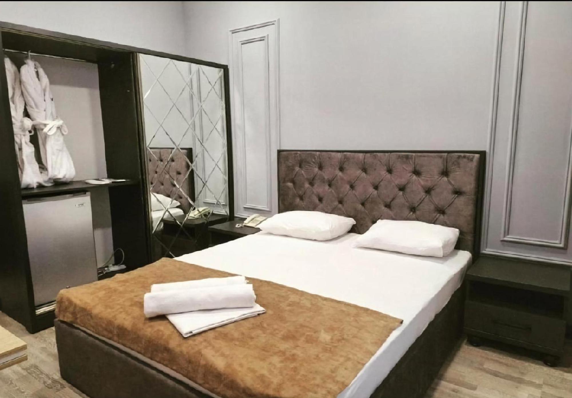 Nord West Hotel Баку Екстериор снимка